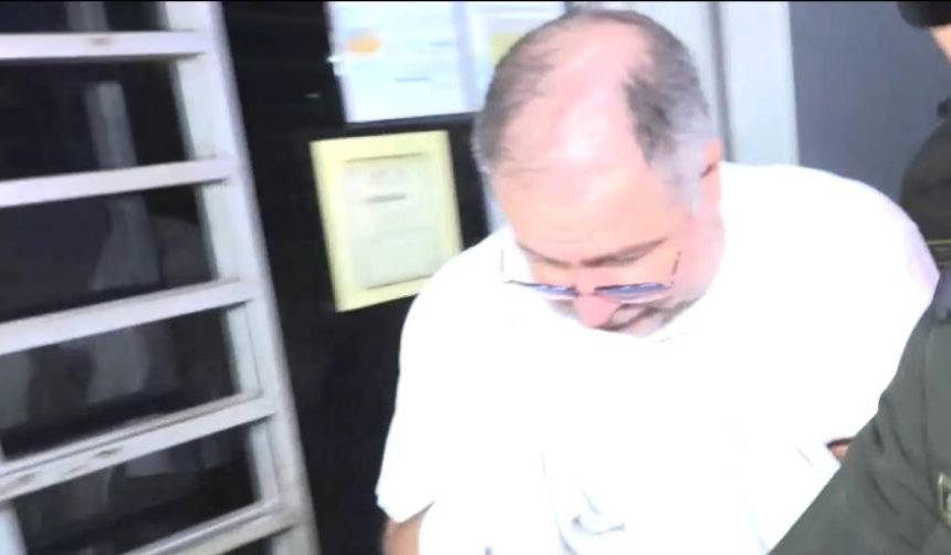Trasladan a una clínica al exgerente de YPFB aprehendido por la gasolina desestabilizada