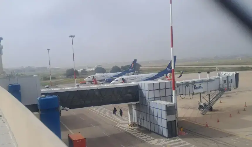 Tome previsiones: Naabol suspende por dos días los vuelos en el aeropuerto Jorge Wilstermann de Cochabamba