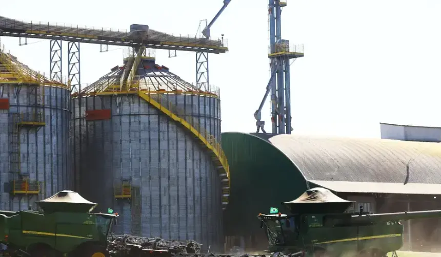 Gobierno reglamenta la exención de arancel e IVA para la importación de insumos y plantas industriales