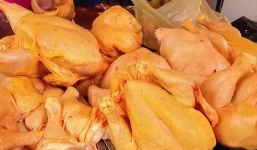 Precios altos afectan ventas de pollo en mercados del eje central del país