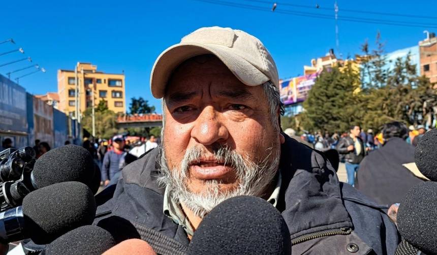 Evo Morales dice que el dirigente evista Feliciano Vegamonte tiene una orden de aprehensión
