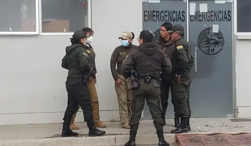 Buscaba refugio: Cae la mujer sindicada de intentar matar a sus tres hijos en El Alto 