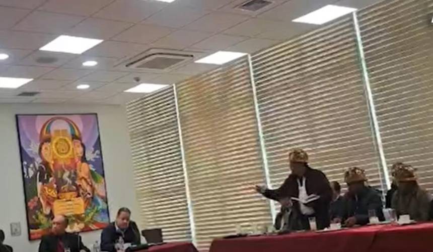 A un día de la Cumbre Nacional Minera, un sector de los cooperativistas abandona reunión con el Gobierno