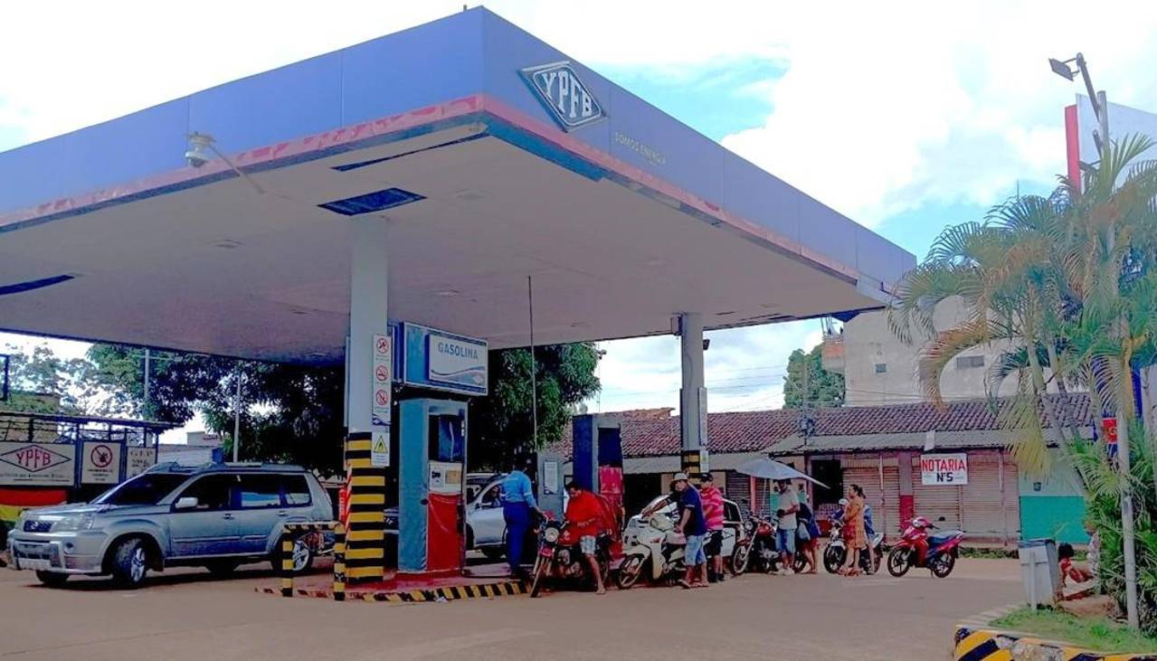 YPFB proyecta pagos por Bs 2,5 millones en el inicio del resarcimiento por la gasolina desestabilizada
