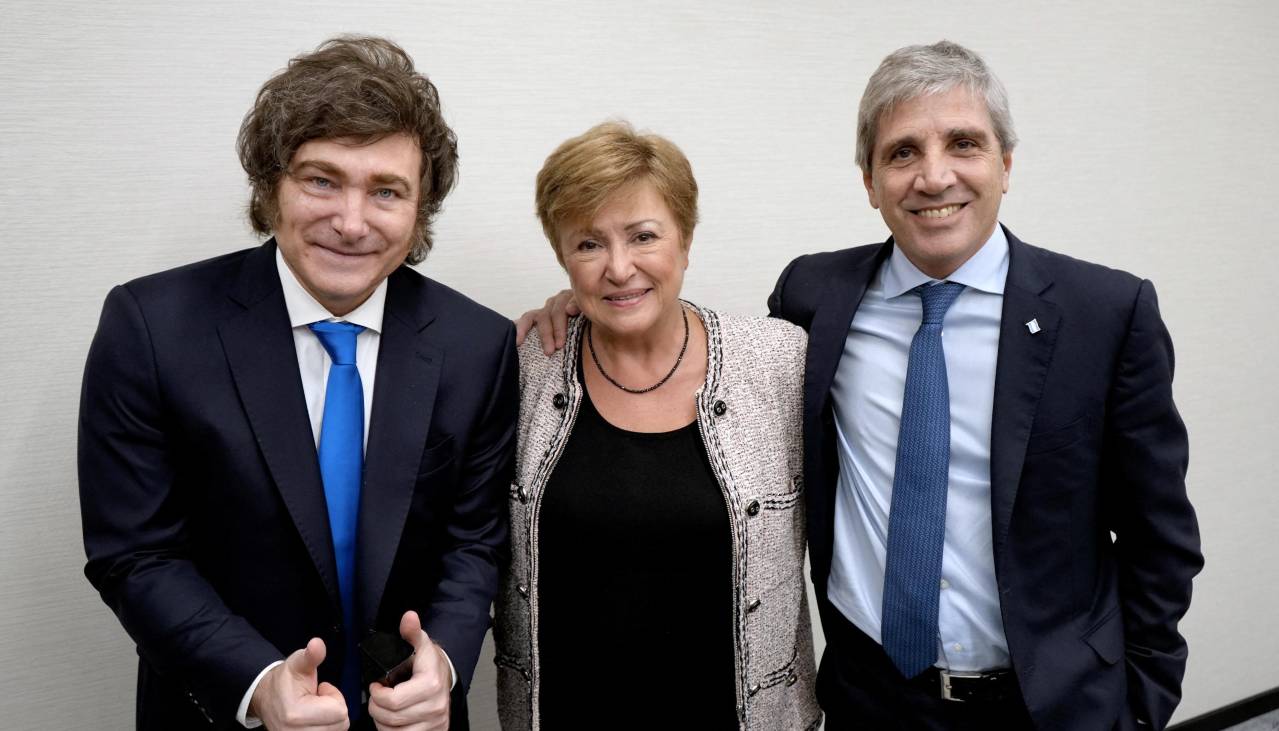 FMI alcanza acuerdo con Argentina para desembolso adicional de $us 900 millones