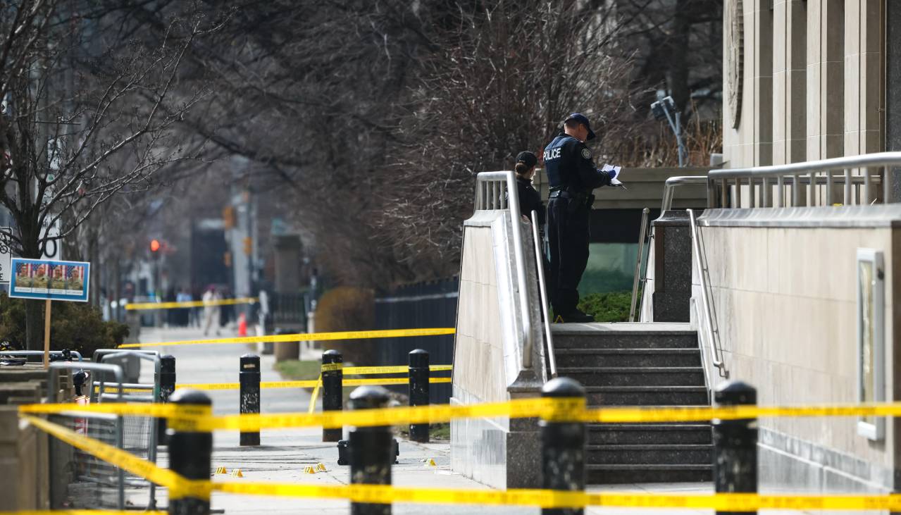 Disparan contra un consulado de Estados Unidos en Canadá