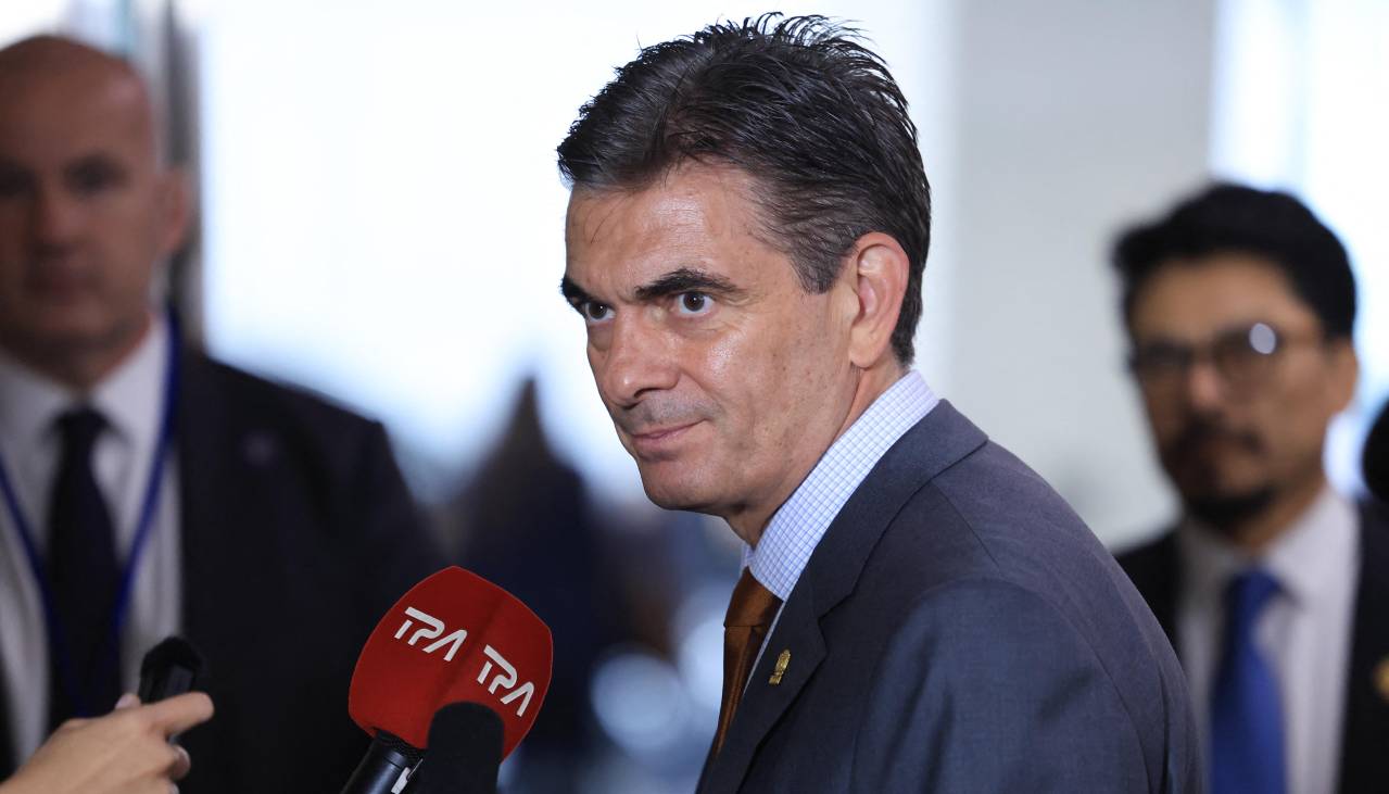Paz anuncia que el Gabinete aprobará este jueves “entre dos o tres decretos” para el transporte 