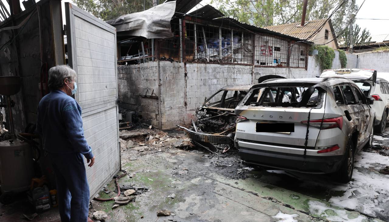 Emiratos aumentará los precios del combustible entre un 30 % y 72 % por la guerra