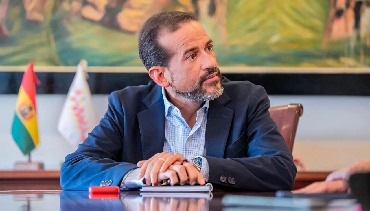 Santa Cruz: ALD debe elegir al suplente de Camacho, que solicitó licencia por un viaje de salud