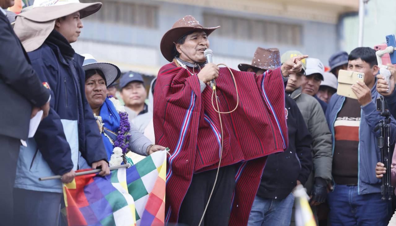 Morales no abandonará la marcha evista, que apunta a llegar a Patacamaya este jueves