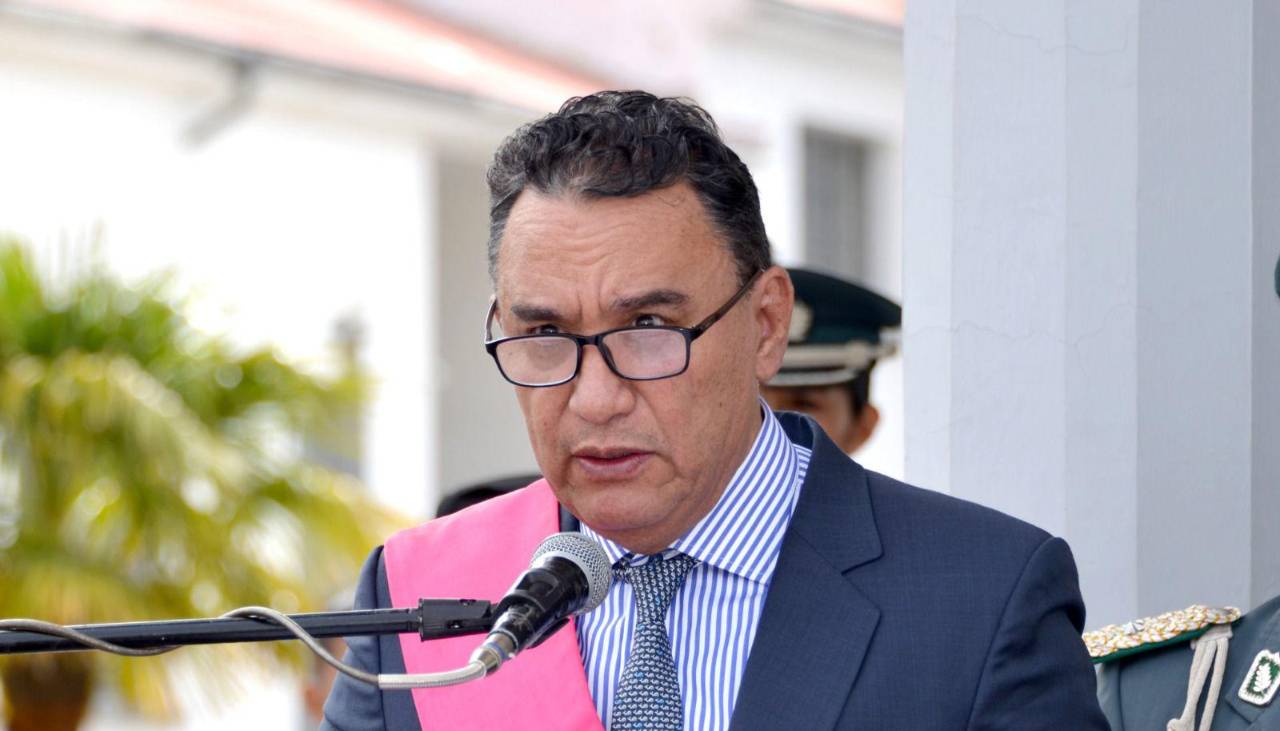 Ministro de Defensa confirma disolución de contrato de cooperación militar con Irán