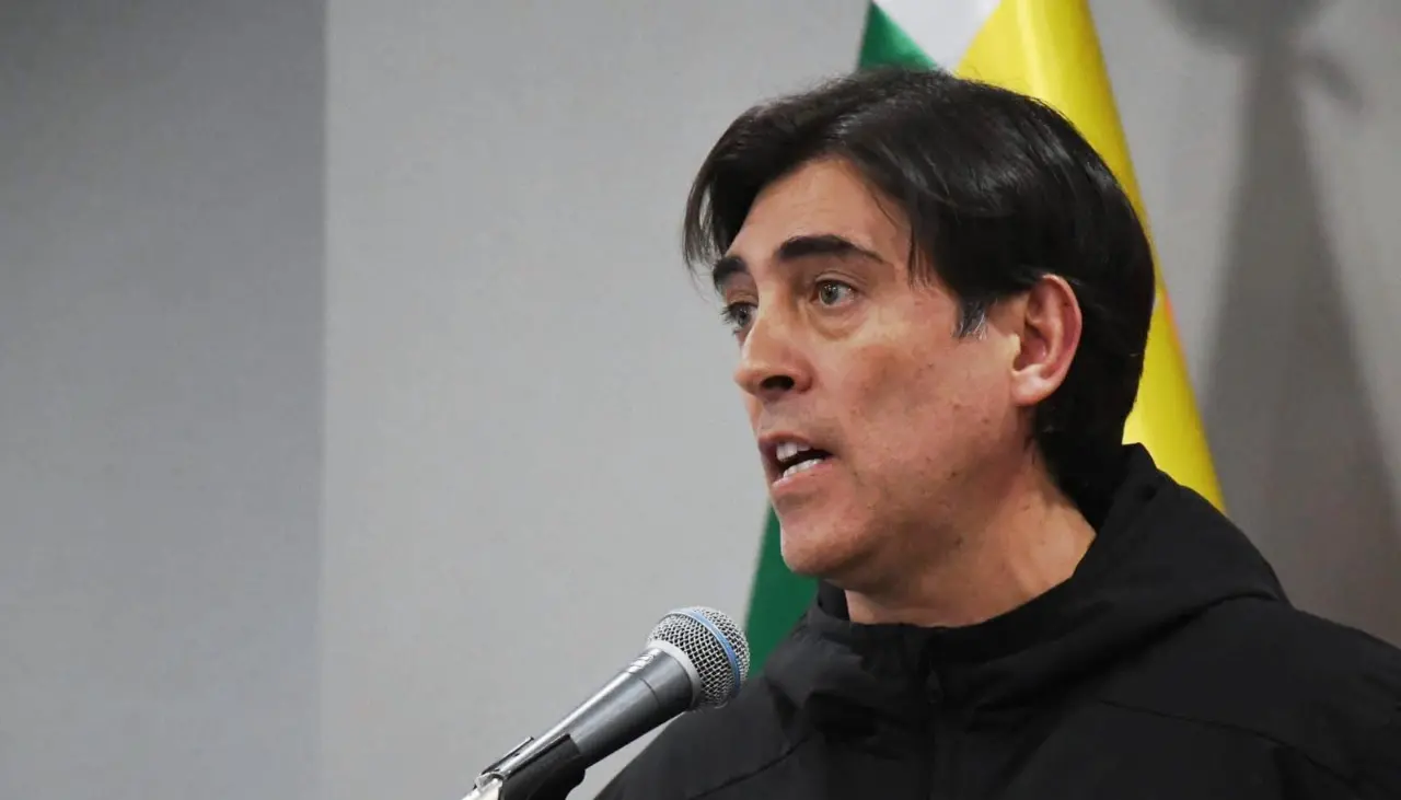 Ministro Zamora anuncia que se convocará a reunión a todos los sectores afectados por el decreto del diésel
