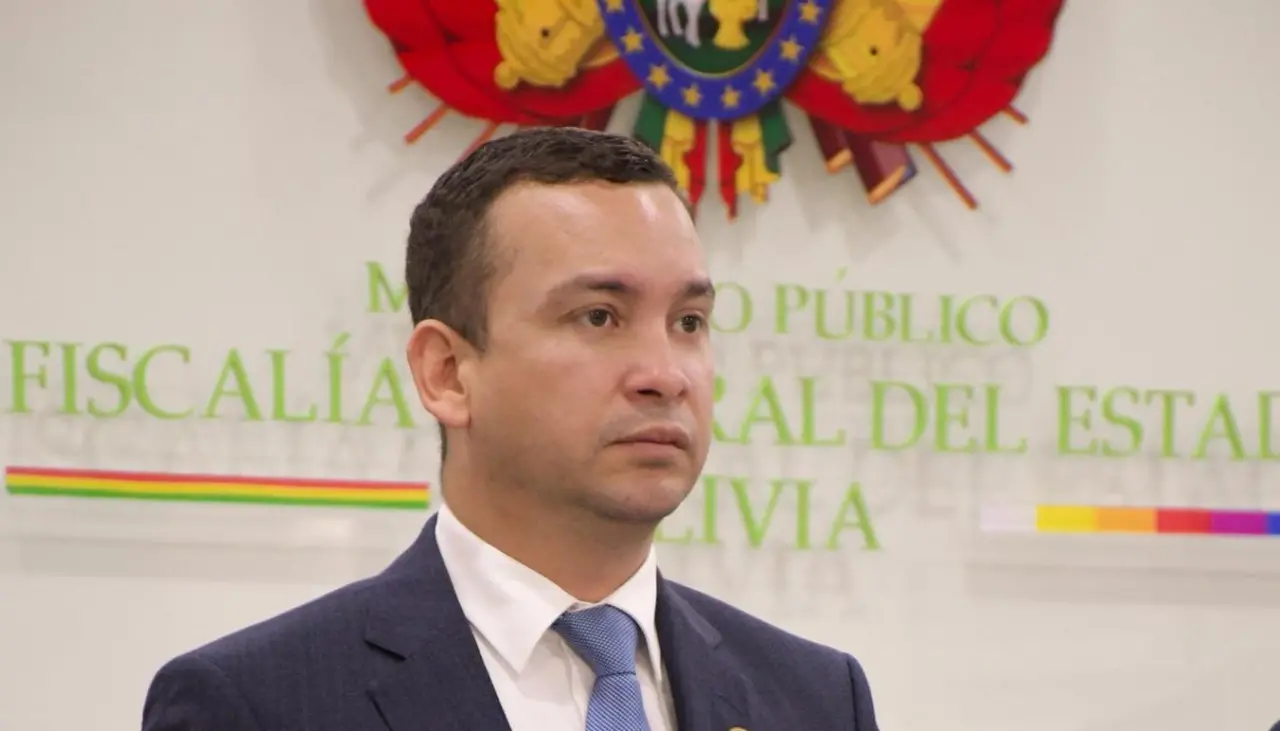 TSJ: Abogado de los Crapuzzi dijo que José Quiroz entregó Planos del Mutualista; el concejal lo niega