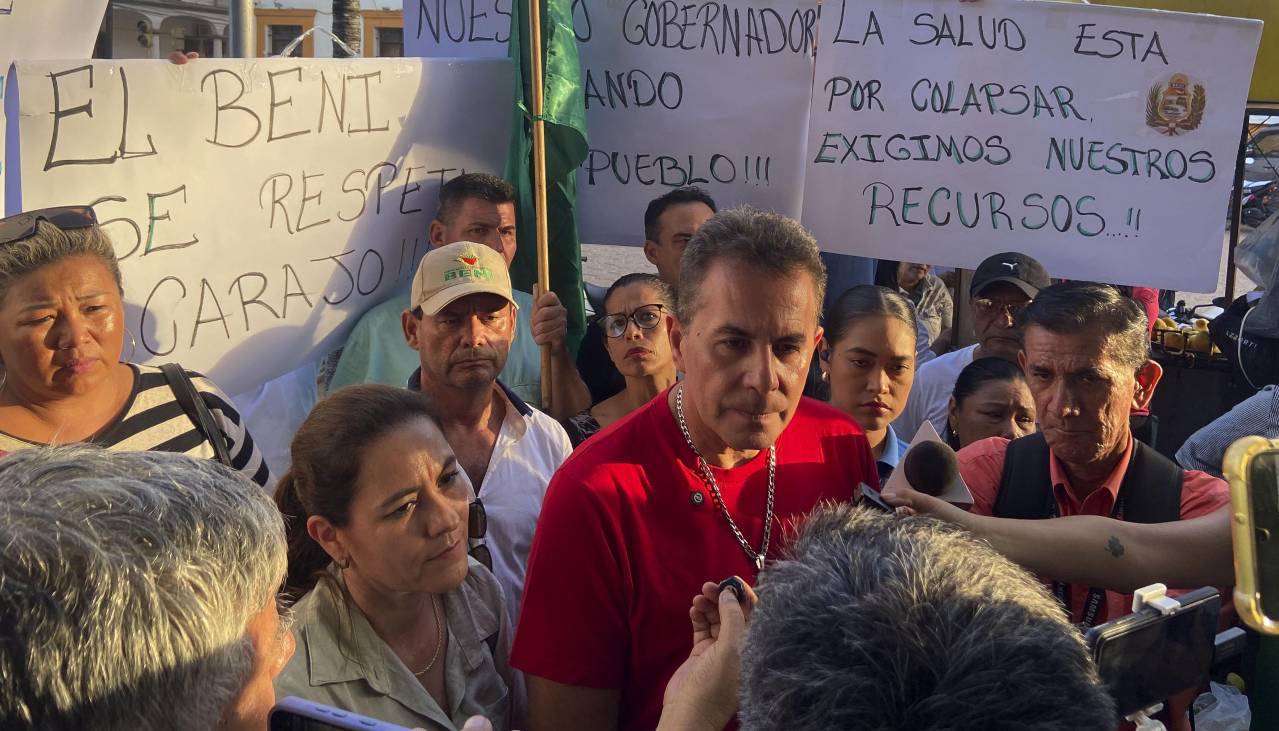 Gobernador de Beni inicia una huelga de hambre exigiendo recursos económicos para su departamento