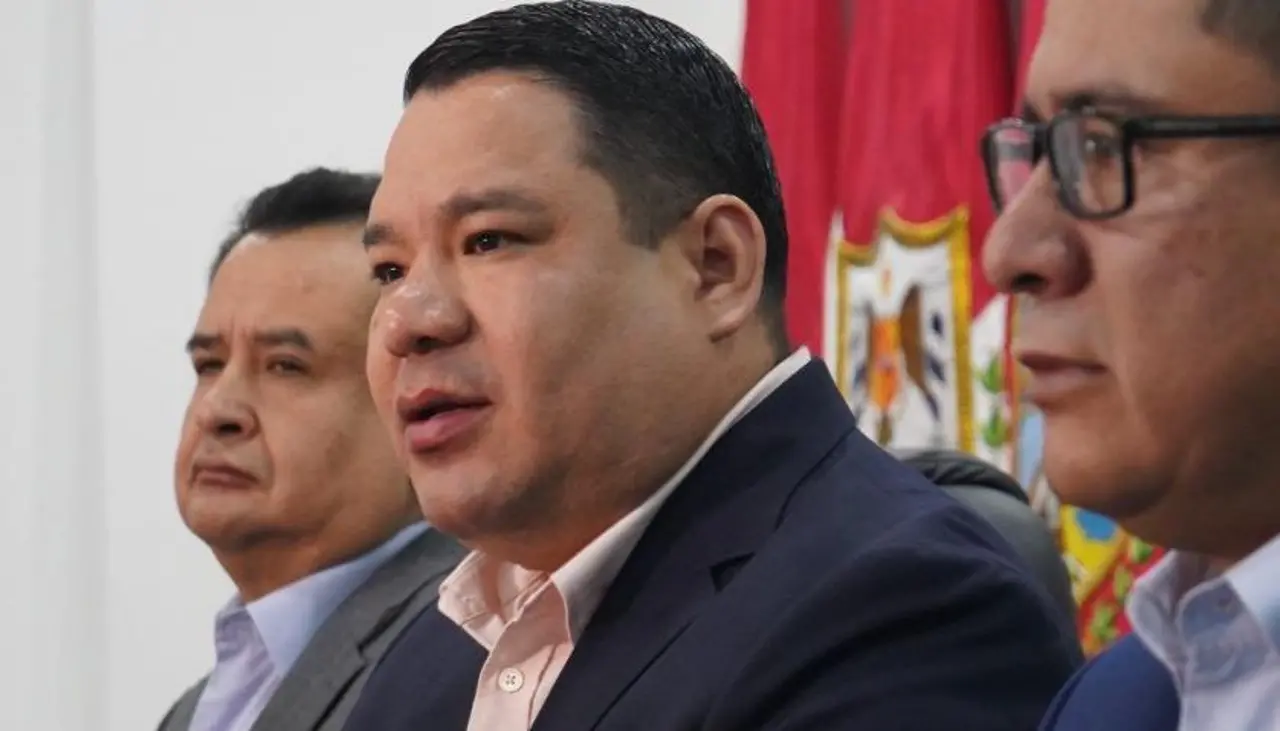 Exministro Montaño fue aprehendido ante peligro de fuga y obstaculización, señala el fiscal general del Estado 