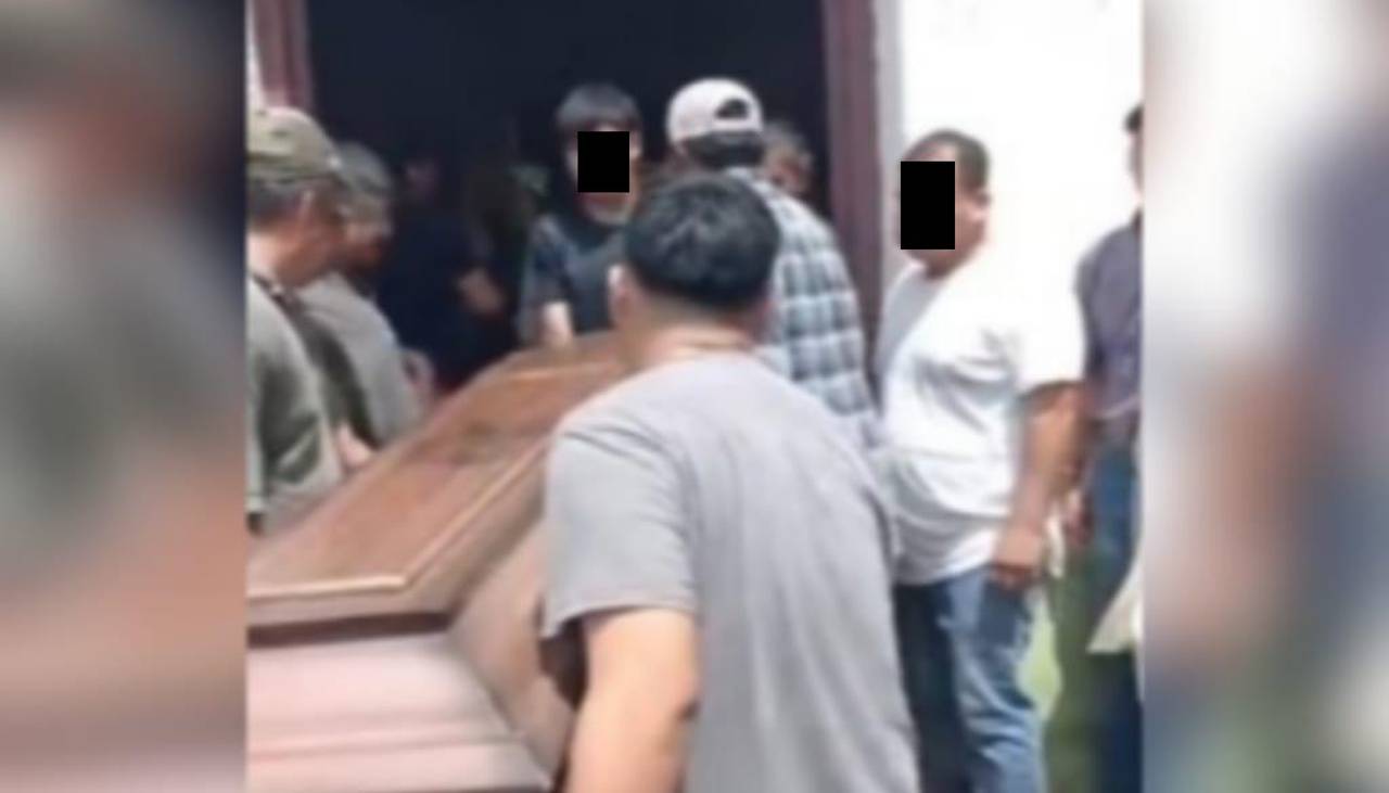 Llevan ataúd a una carceleta para que un reo se despida de su madre; sucedió en Bolivia