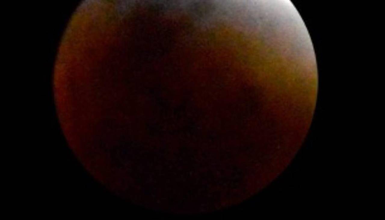 ¡No te lo pierdas! Revisa aquí cómo y cuándo ver el eclipse lunar en Bolivia