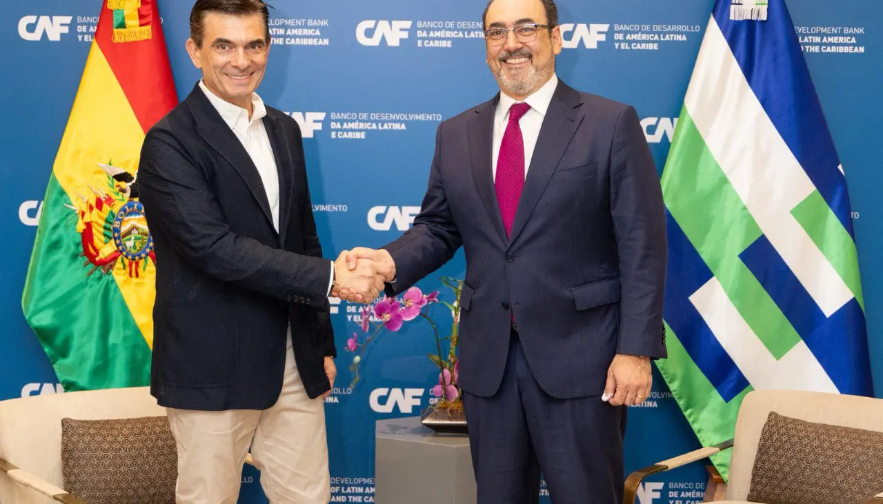 En medio de protestas, CAF respalda las reformas de Bolivia y resalta acuerdo por $us 3.100 millones 