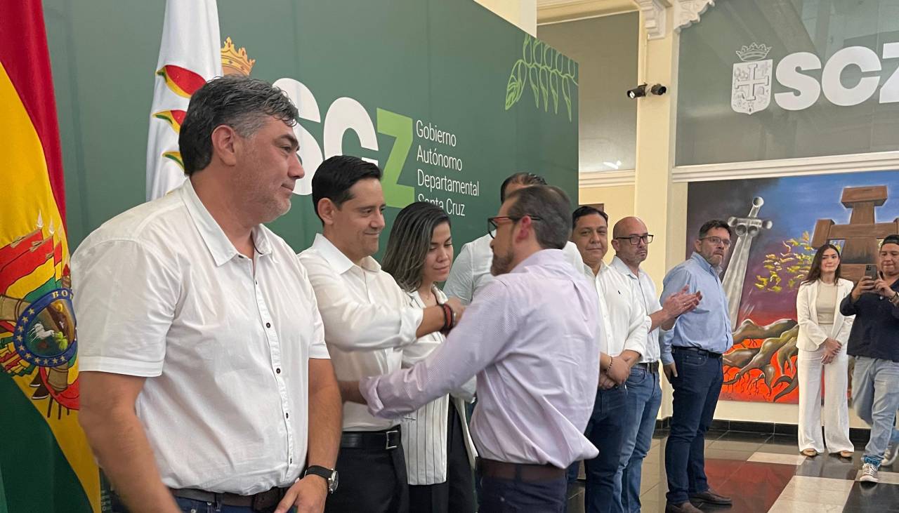 Gobernación cruceña: ¿Quiénes regresan y quiénes son los nuevos secretarios en el gabinete de Camacho?
