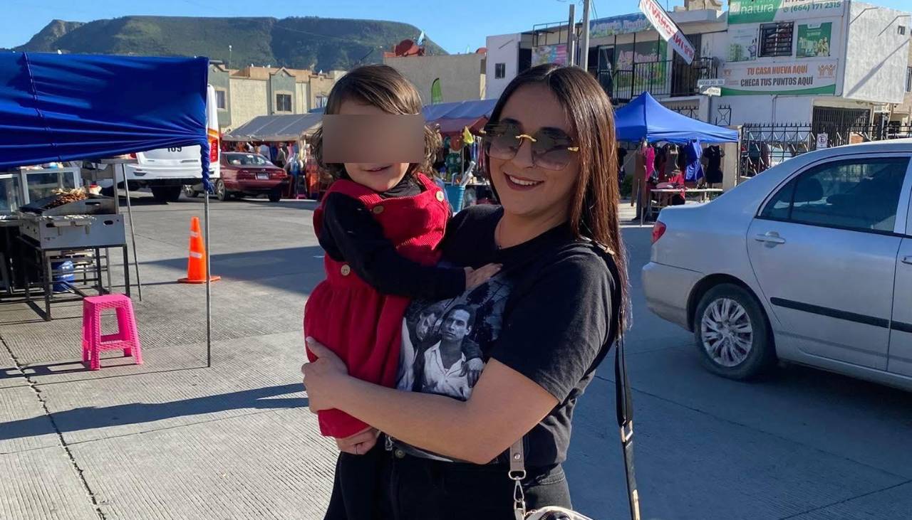Imágenes sensibles: Muere Dulce, joven madre que salvó a su hija de morir atropellada