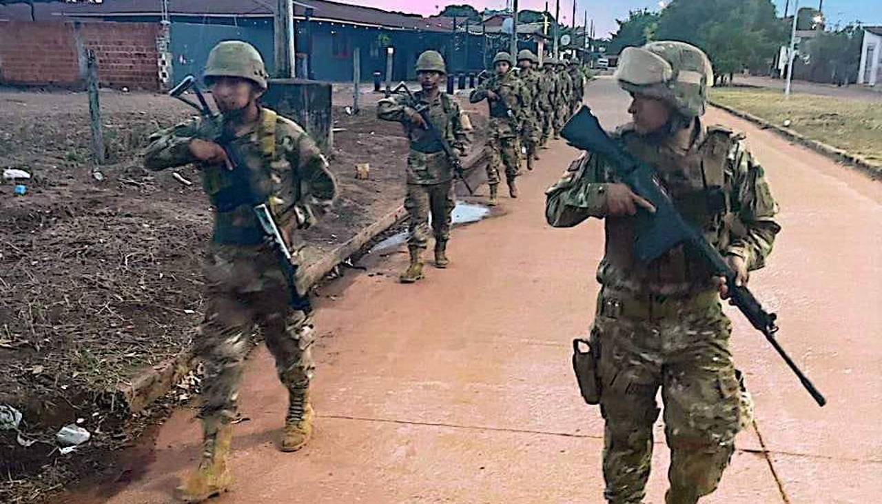 PCC y Comando Vermelho empiezan a reclutar a bolivianos, advierte minsitro de Gobierno