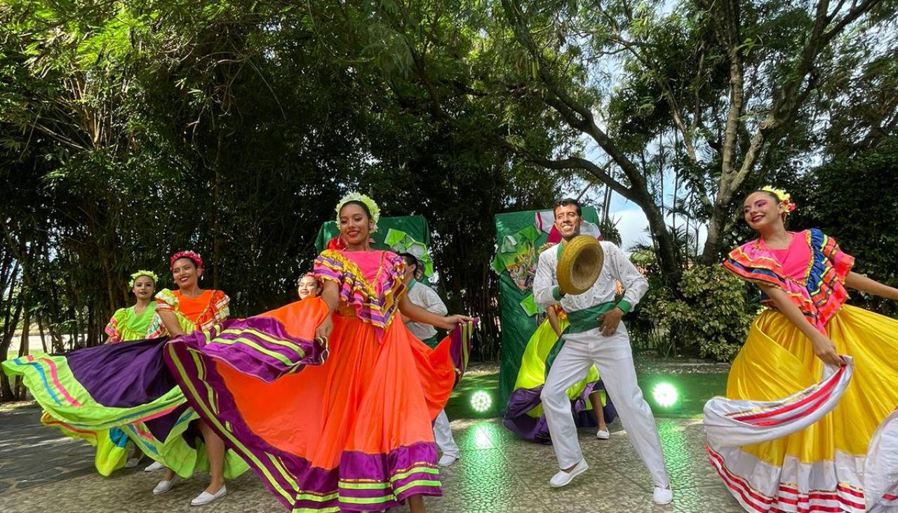 Terminan las fiestas de fin de año y ya se preparan las actividades precarnavaleras en Santa Cruz