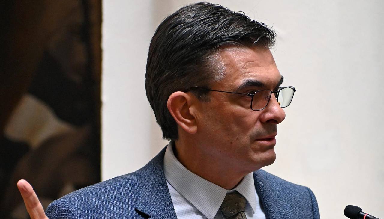 Paz emite decreto para ajuste de precios en el sector construcción para contratos suscritos por entidades públicas