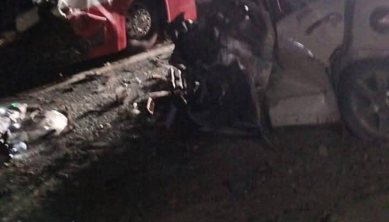 Dos fallecidos y dos heridos en Chile por el choque de una flota boliviana con un auto particular