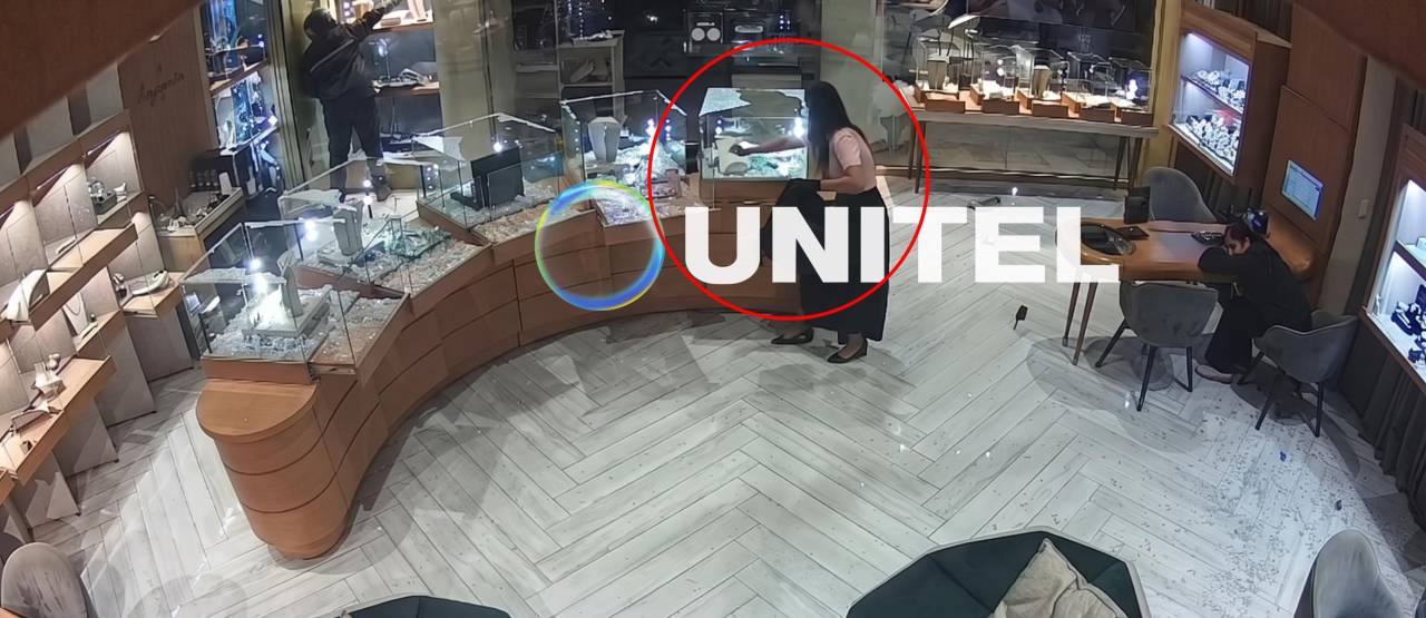 Atraco a joyería: Sale a la luz video que muestra a trabajadora aprehendida por presunta complicidad