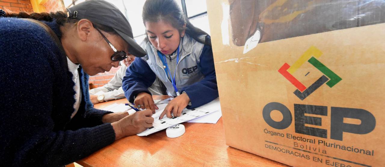 Fuerzas políticas que no logren 3% de votos perderán su personería de inmediato, señala vocal Ávila