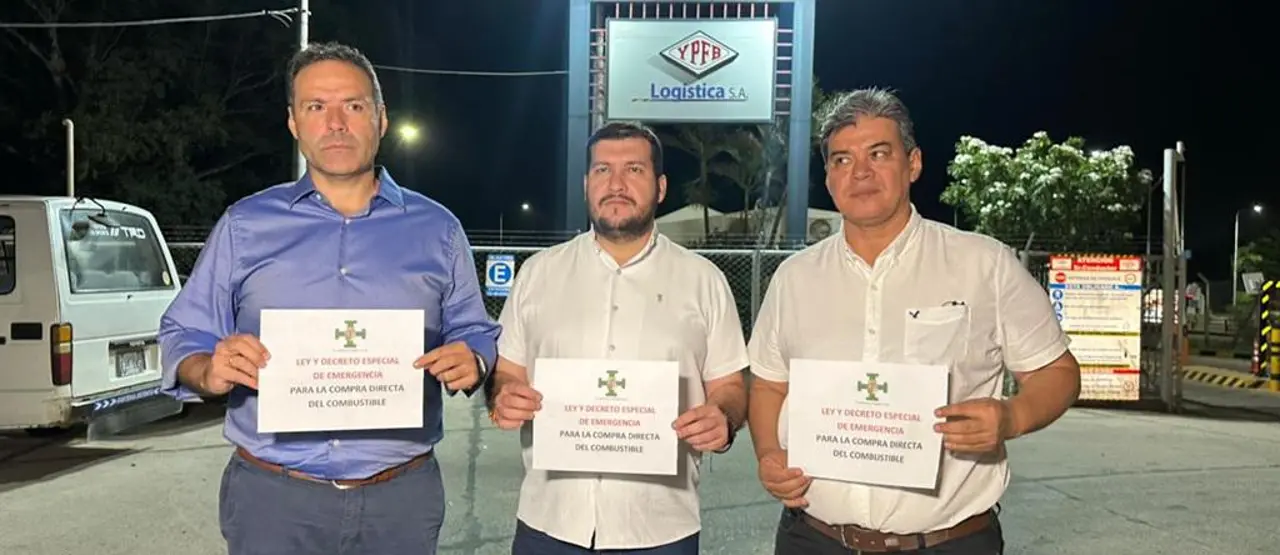 Cívicos enfilan dos proyectos normativos para que cisternas con combustible lleguen de manera directa a los surtidores