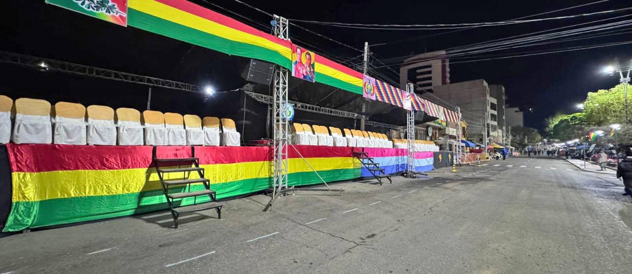 Todo listo para la Parada Militar en Sucre para celebrar los 200 años de creación de las FFAA