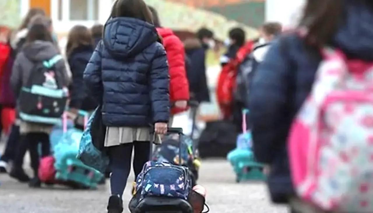 Amplían vacaciones escolares de invierno en Santa Cruz: ¿Qué pasará con las otras regiones del país?