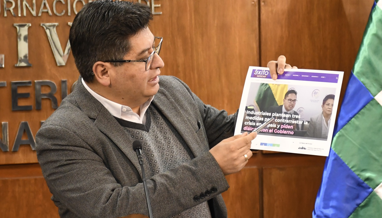 Gobierno contempla más medidas económicas y tilda de políticas los observaciones del sector privado