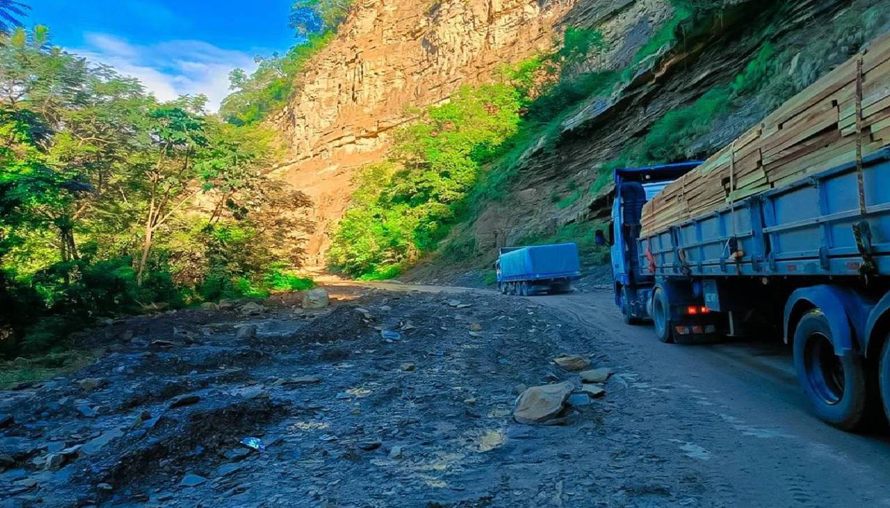 ABC busca recursos adicionales para intervenir tramos críticos en la ruta antigua Santa Cruz – Cochabamba