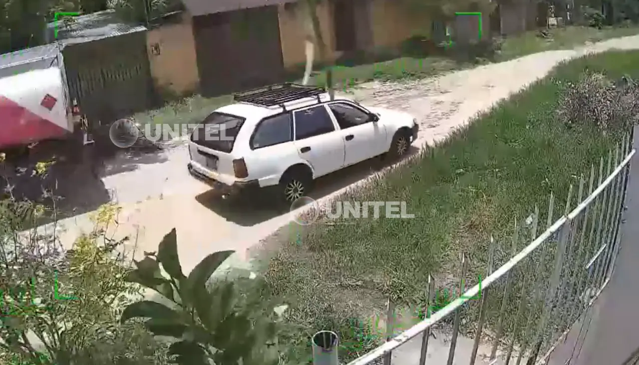 Dos viviendas fueron vaciadas en la Pampa de la Isla; los ladrones se movilizan en un vehículo blanco