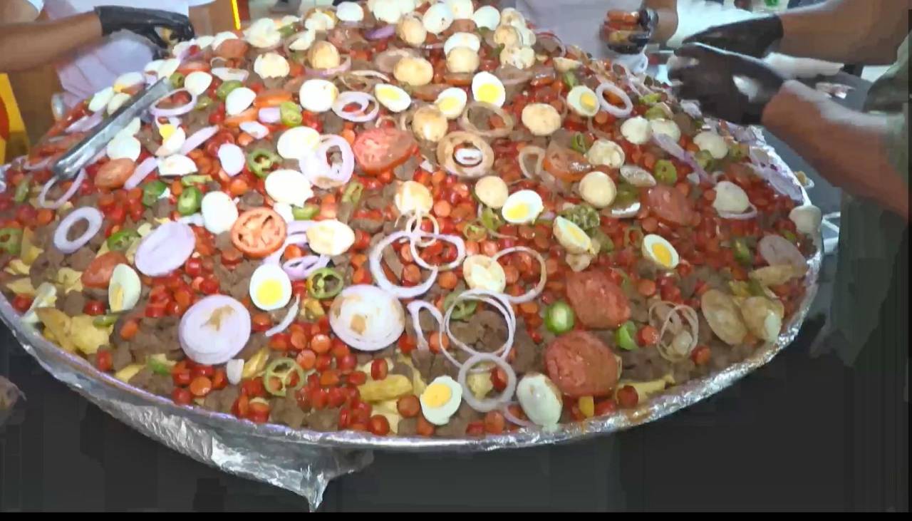 En la Fexco 2026, presentaron el “pique macho más grande” de Bolivia