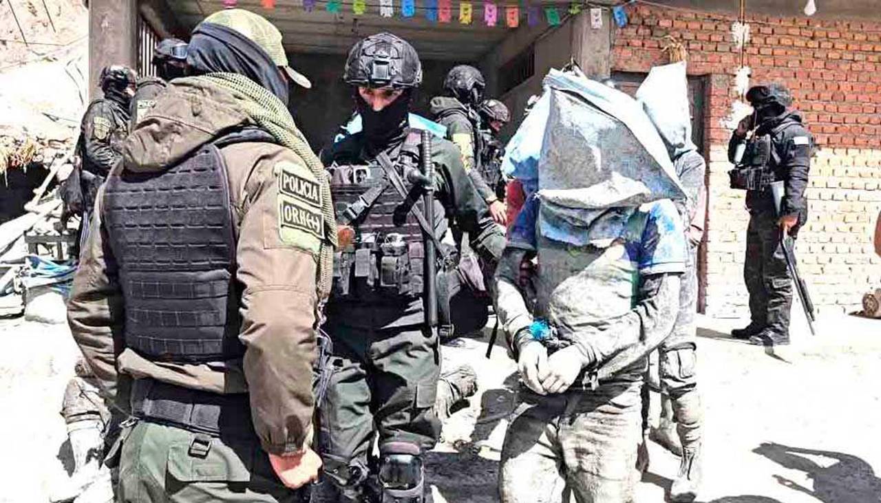 Tensión en el Cerro Rico de Potosí: Caen más de 20 jucus que tomaron “rehenes” en dos minas