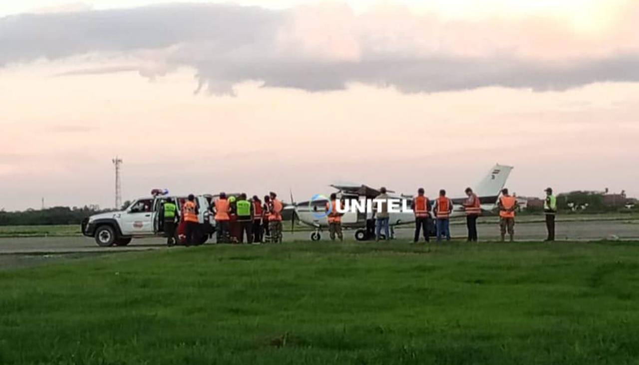 Rescatan con vida a cuatro personas tras hallar la avioneta que perdió contacto con torre de control