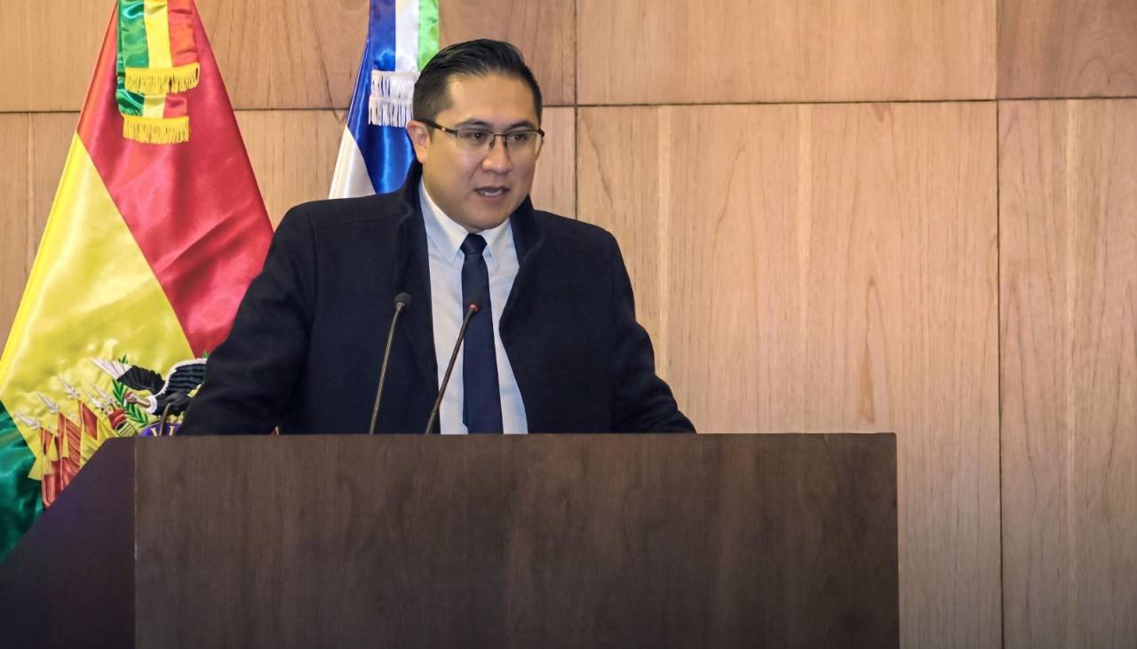 Ministro de Economía: Se dará continuidad y se profundizará medidas que se han venido implementando