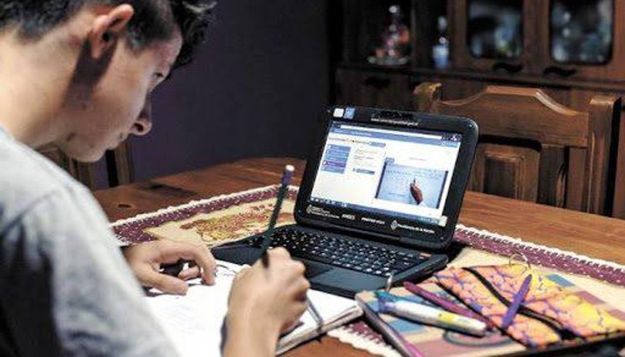 DDE Santa Cruz a colegios particulares: Instructivo de clases a distancia “es de cumplimiento obligatorio”