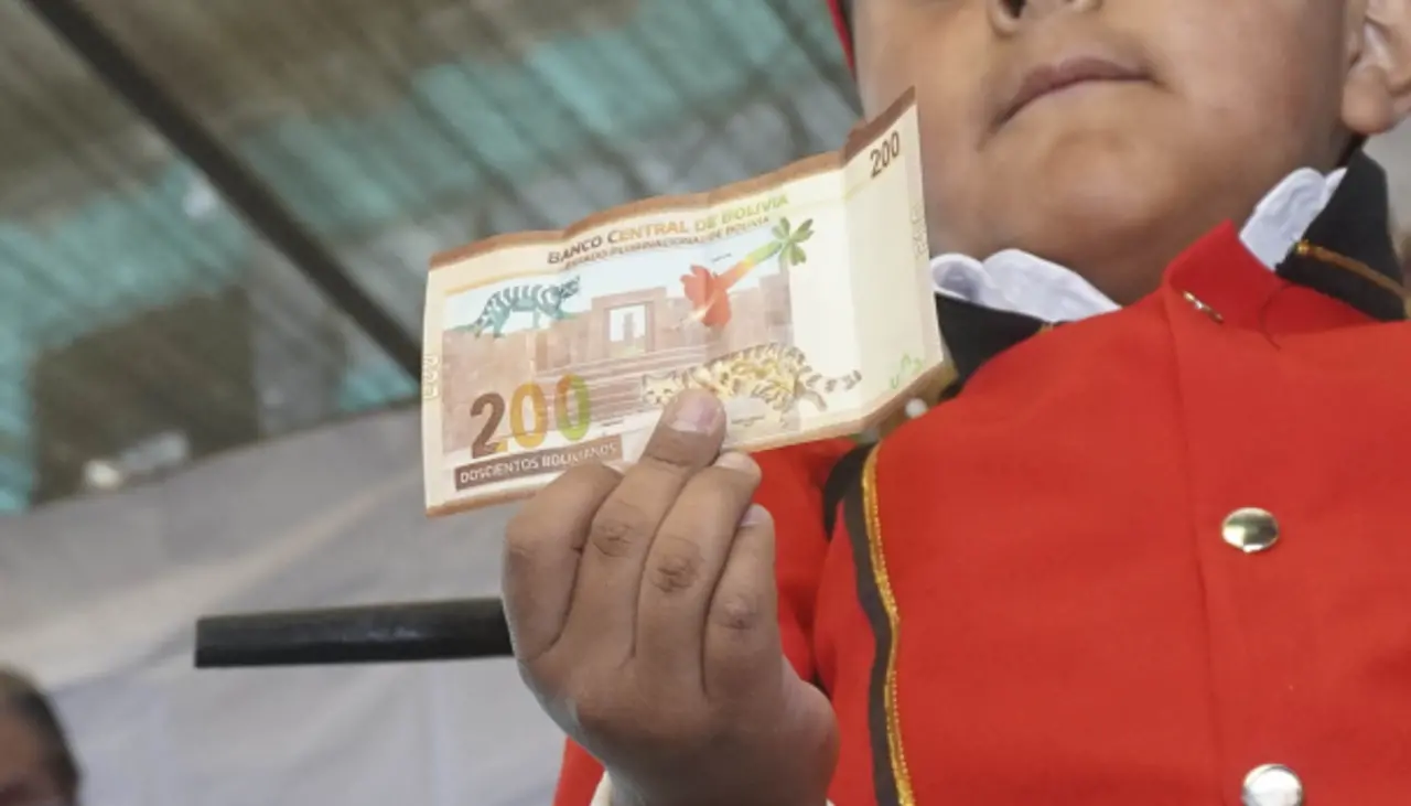 ¡Atención padres! Si aún no cobraron el Bono Juancito Pinto, esto es lo que debes saber