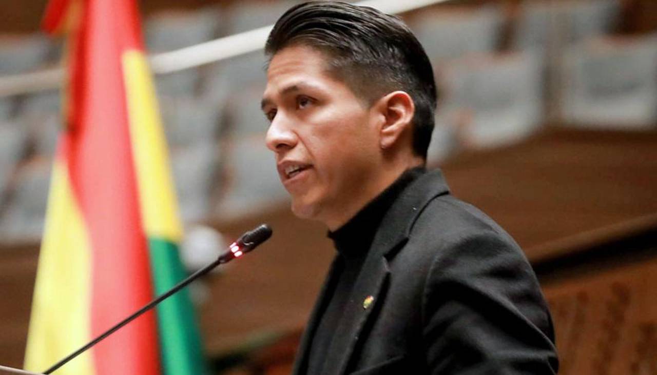TCP anula convocatoria a sesión de ALP que fue dirigida por Andrónico pero da por válidos un crédito por $us 176 millones y decreto de amnistía