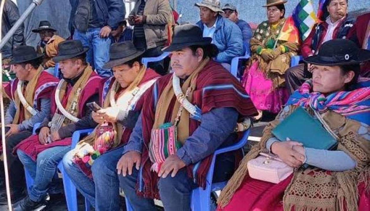 Los campesinos Túpac Katari suspenden su ampliado por el Estado de excepción, pero mantienen “estado de alerta”