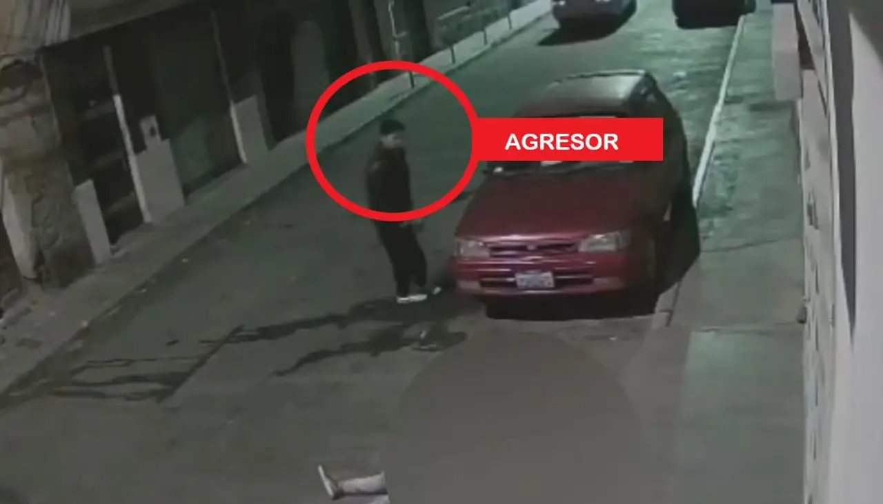 En plena vía pública, hombre agredió a su pareja hasta dejarla inconsciente 