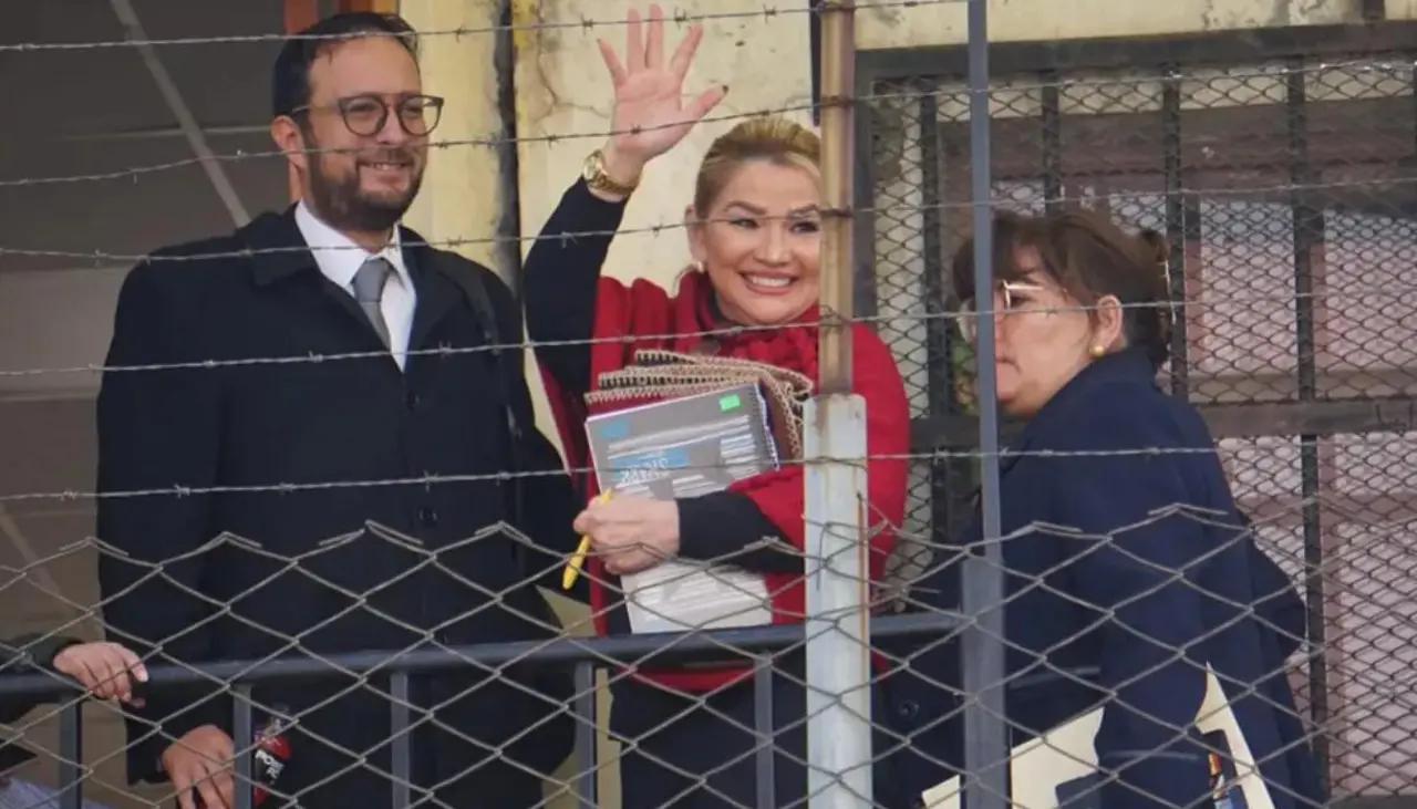 Justicia rechaza apelación y ratifica juicio de responsabilidades para Jeanine Añez en el caso Senkata