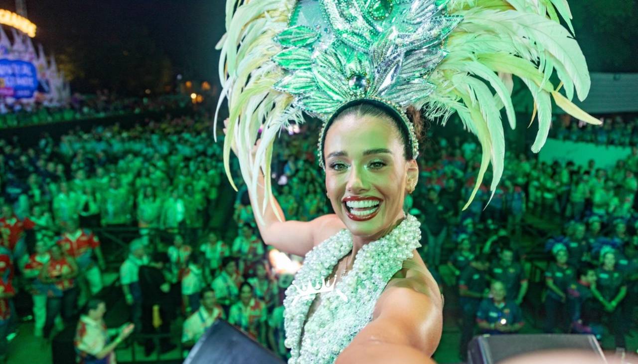 Corso cruceño: El carro de la Camila I ya está en el Cambódromo y exalta la identidad oriental