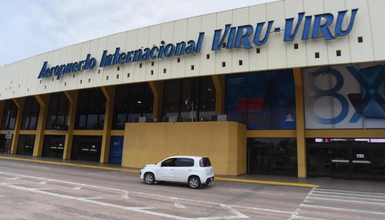 Senador cuestiona filtros de Viru Viru: “Hoy es oro saliendo sin control, ayer fueron maletas entrando”