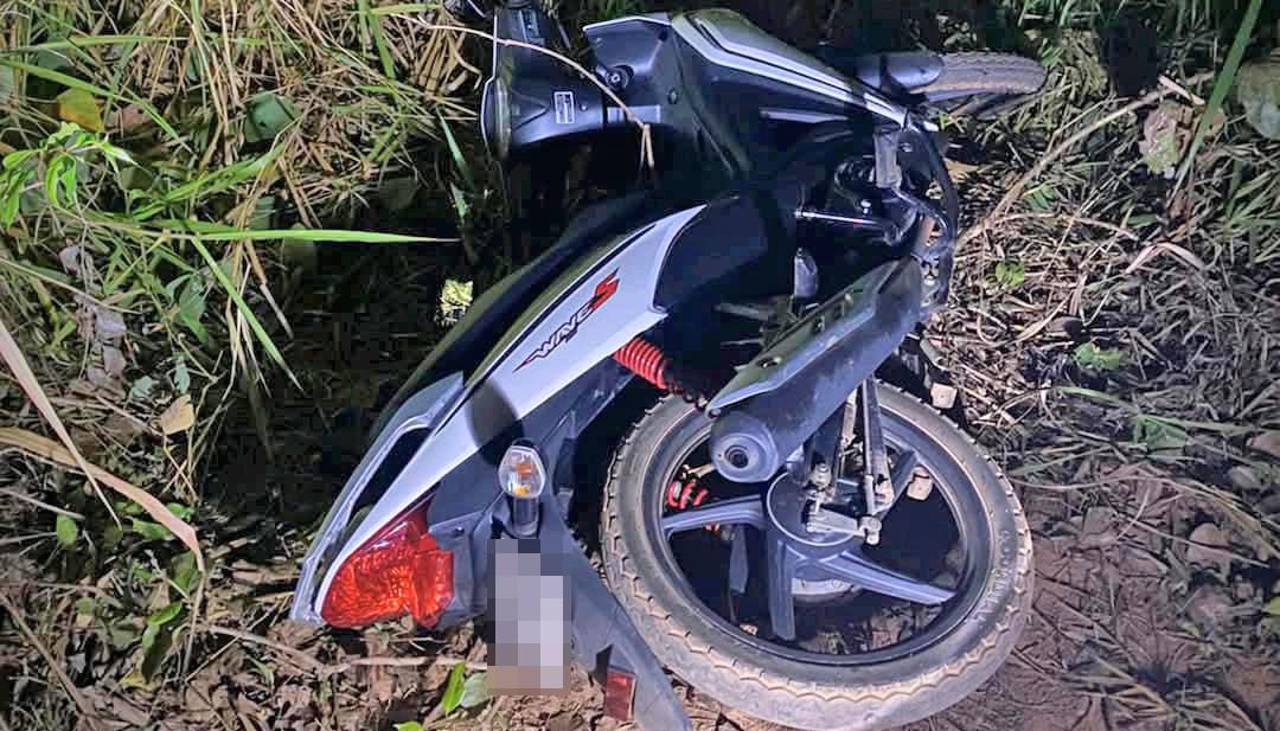 Aprehenden a dos policías que pretendían llevarse una moto reportada como robada en Pando