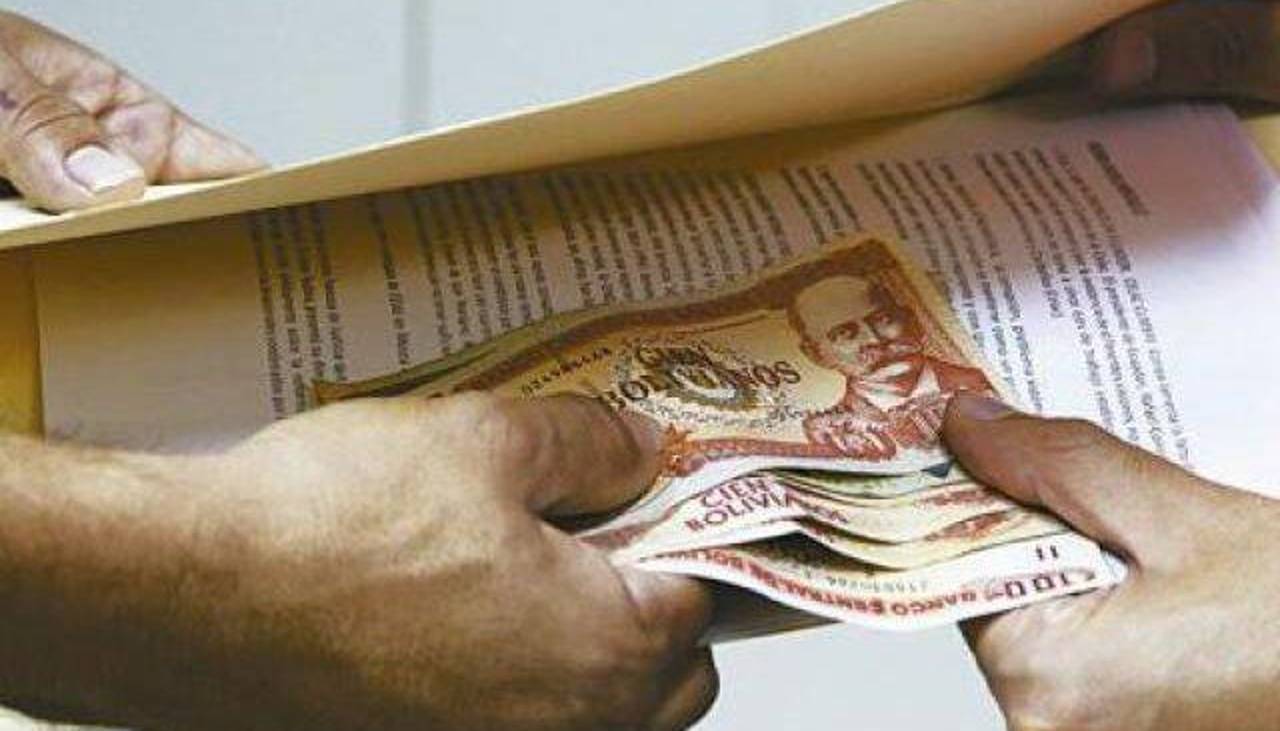 “La corrupción se ha institucionalizado en Bolivia” y el MAS generó las condiciones para que suceda, dice analista